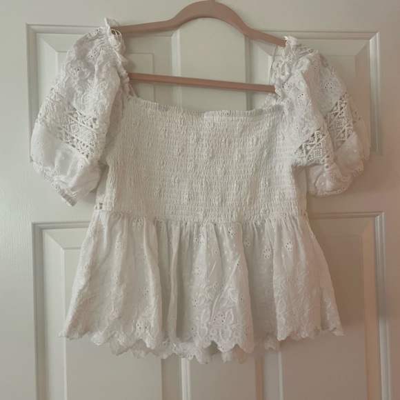 ASTR Amoura White Eyelit Top - Picture 7 of 9